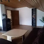 Am Pinzigberg Deyelsdorf